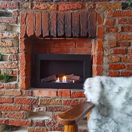 Pod Małą Górą Łopuszna